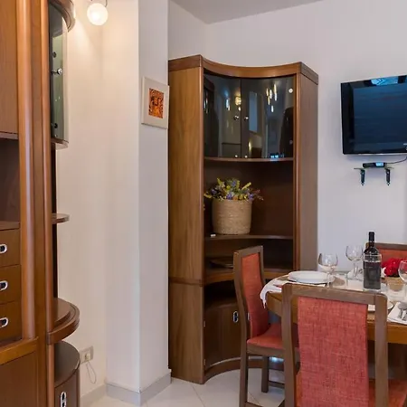 Apartamento Center - Steps From The *