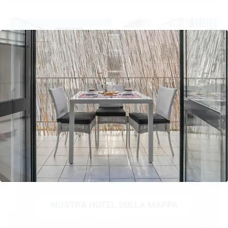 Apartamento Center - Steps From The *