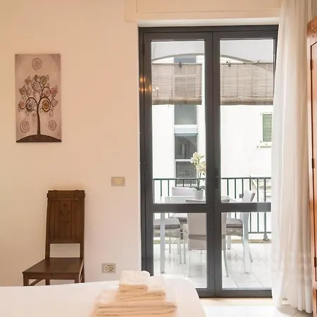 Apartamento Center - Steps From The *